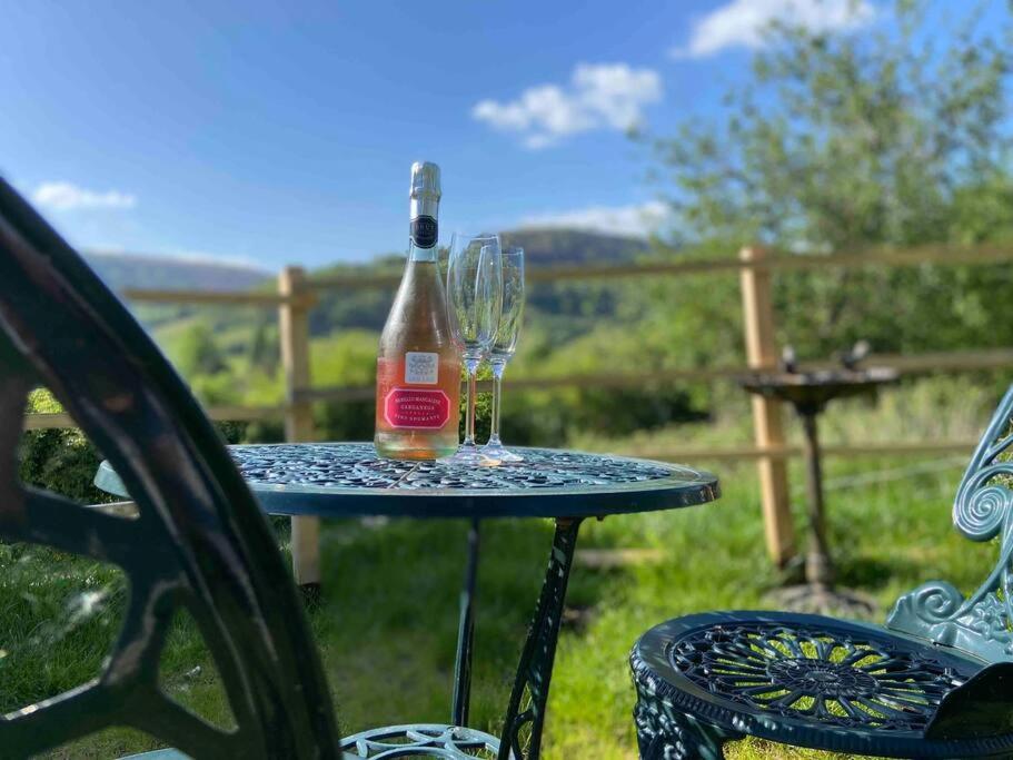 Вилла Couples Getaway, With Mountain Views/Dog Friendly Крикхауэлл Экстерьер фото